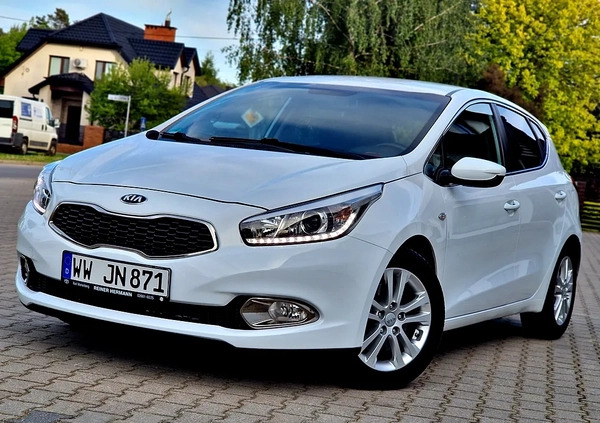 Kia Ceed cena 45800 przebieg: 60000, rok produkcji 2015 z Drawsko Pomorskie małe 781